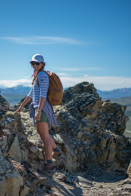 11 Best Hiking Shorts Outfit Ideas for Women - FMag.c