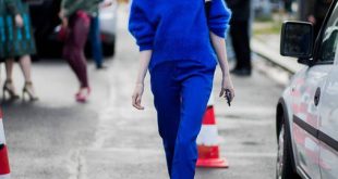 How to Wear Royal Blue Sweater: 15 Attractive Outfit Ideas for .
