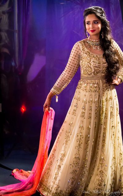 20 Best Hairstyles with Anarkali Suits to Inspired You | Anarkali .