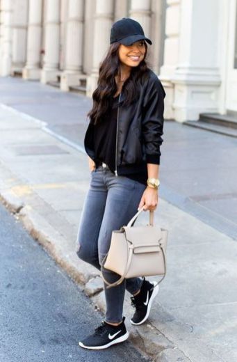 Leather Sneakers for Women Outfit Ideas