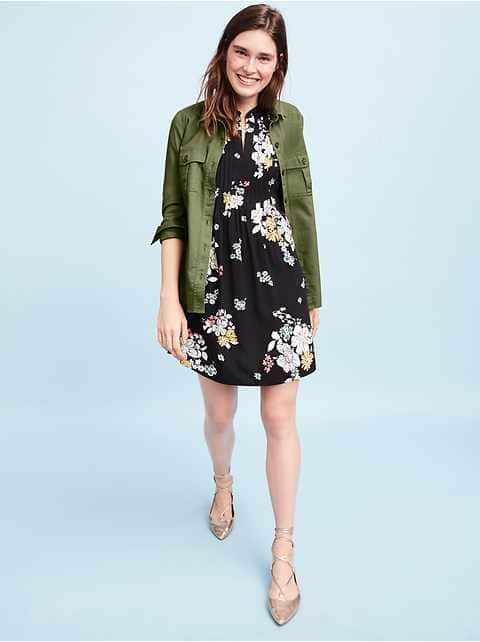 type":"ListItem | Spring outfits women, Old navy outfits, Navy .