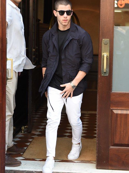The Easiest Way to Pull Off White Jeans | White jeans outfit mens .