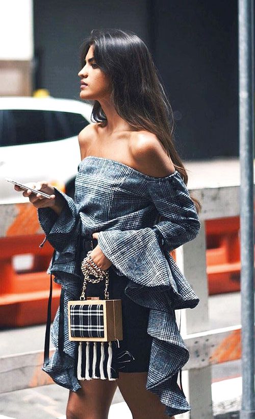 25 Stylish Ruffle Top Outfits to Rock This Summer | Fashion .