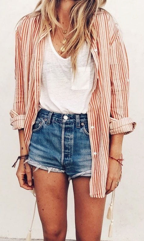 Women's Fashion Outfit Ideas 2019 - Pink Plaid Shirt with Denim .