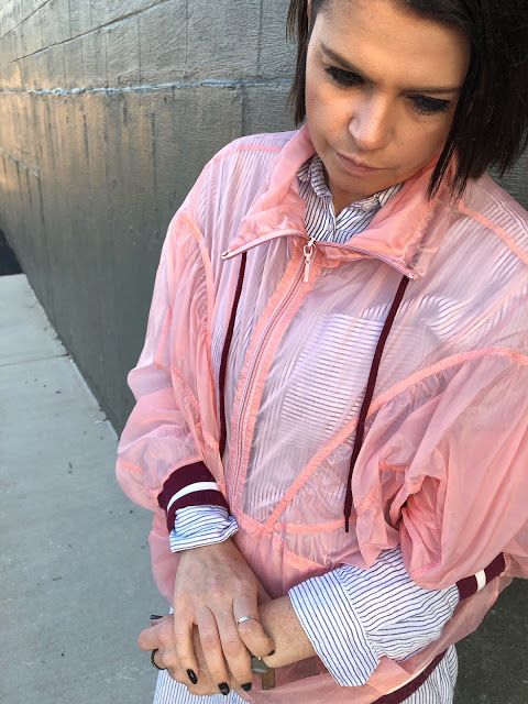 Windbreaker jacket | Windbreaker jacket, Layering outfits, Striped .