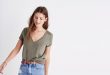 How to Style Pocket T Shirt: Outfit Ideas for Women - FMag.c