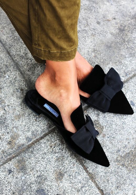 How to Wear Pointed-Toe Shoes: Top Outfit Ideas - FMag.c
