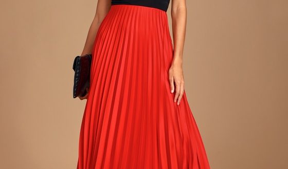 Red Pleated Skirt Outfits for Women – kadininmodasi.org