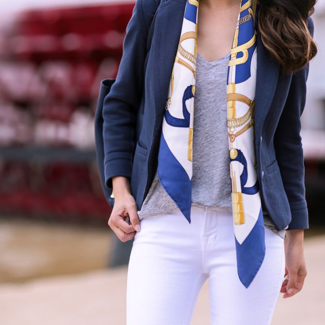 How to Wear a Square Scarf - 11 Ways to Tie a Sca