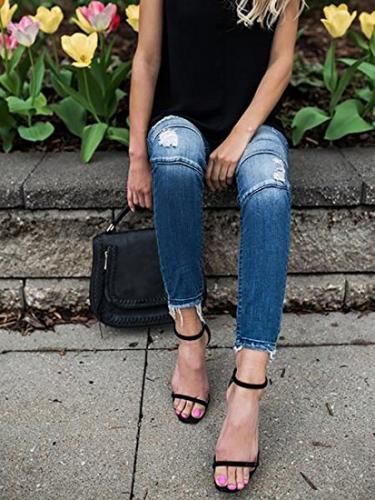 How To Rock Casual Outfits With Heels | Jeans with heels, Dressy .