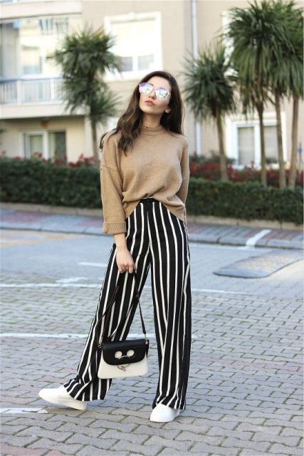 15 Feminine Outfits With Striped Wide Leg Pants - Styleohol