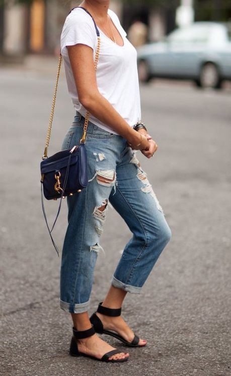 Top Ripped Boyfriend Jeans Outfit Ideas