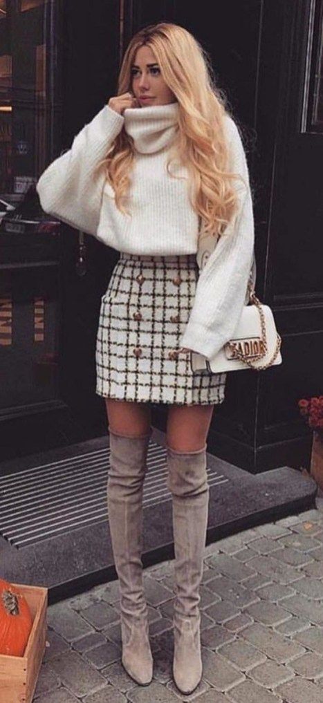 30 Fantastic Fall Outfits from Stylish for Ladies | Checked skirt .