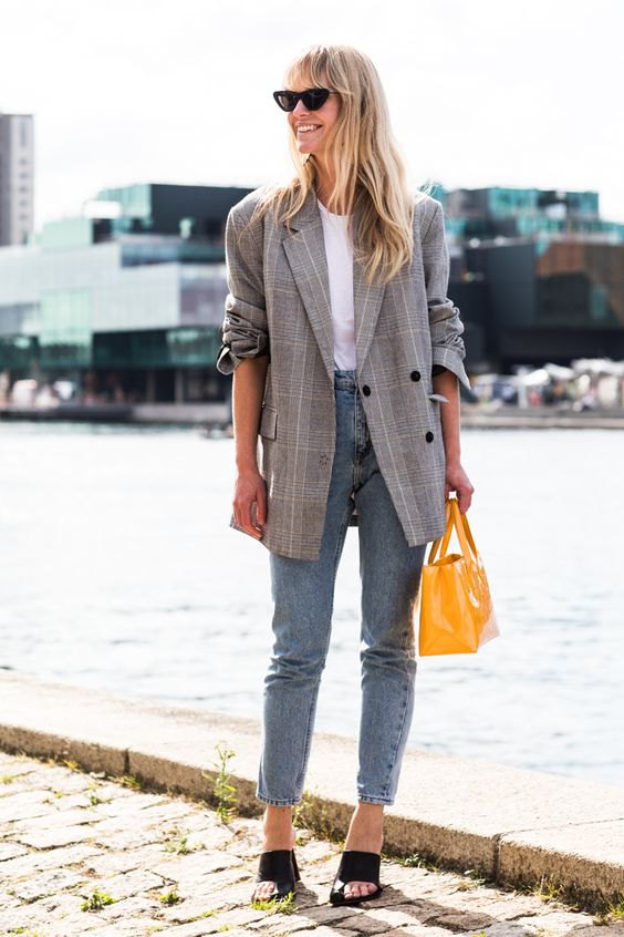 Unisex Check Blazer Outfit Ideas for
Women