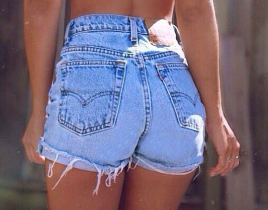High Waist Levi Shorts Vintage Style in 2020 | Distressed high .