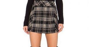 How to Style Black and White Plaid Skirt: Outfit Ideas | Plaid .